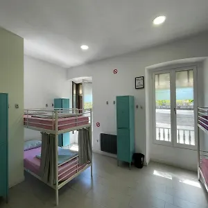  Hostal Downtown River España