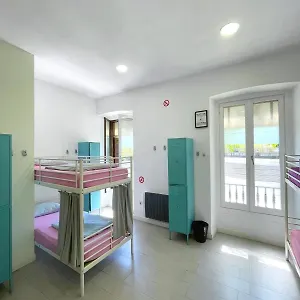 Hostal Downtown River España