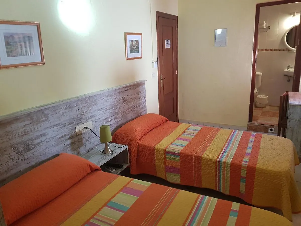 Hostal Virgen Del Rocio Ronda Maison d'hôtes